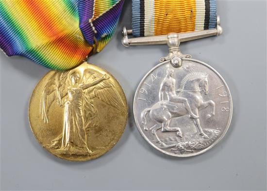 A pair of WWI medals